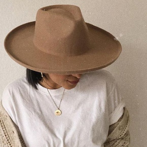 Kaitlynn Hat in Pecan Wool Felt Panama - Picture 4 of 6